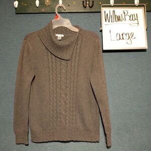Willow Bay, pretty, high quality grey sweater large